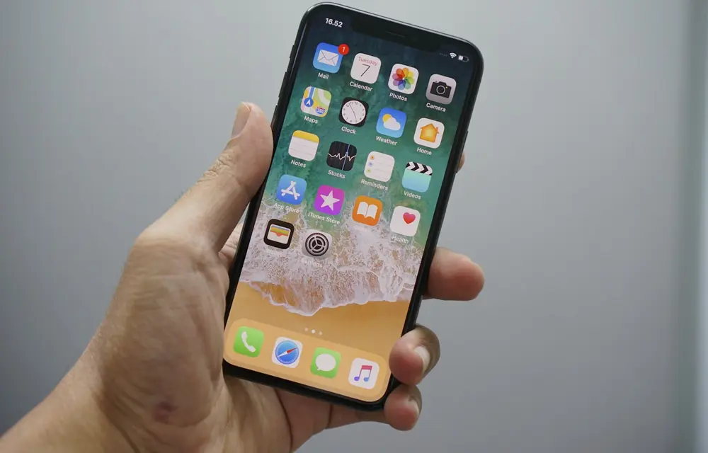 Mobitel u ruci